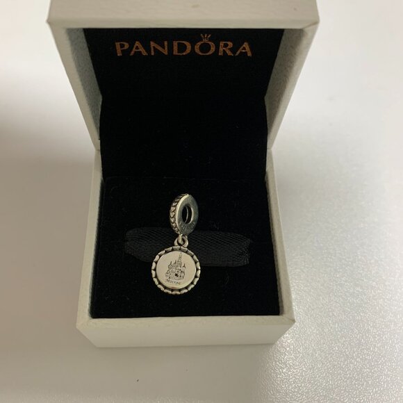 Pandora Mockba St Basil Cathedral sterling silver travel charm - Picture 3 of 4